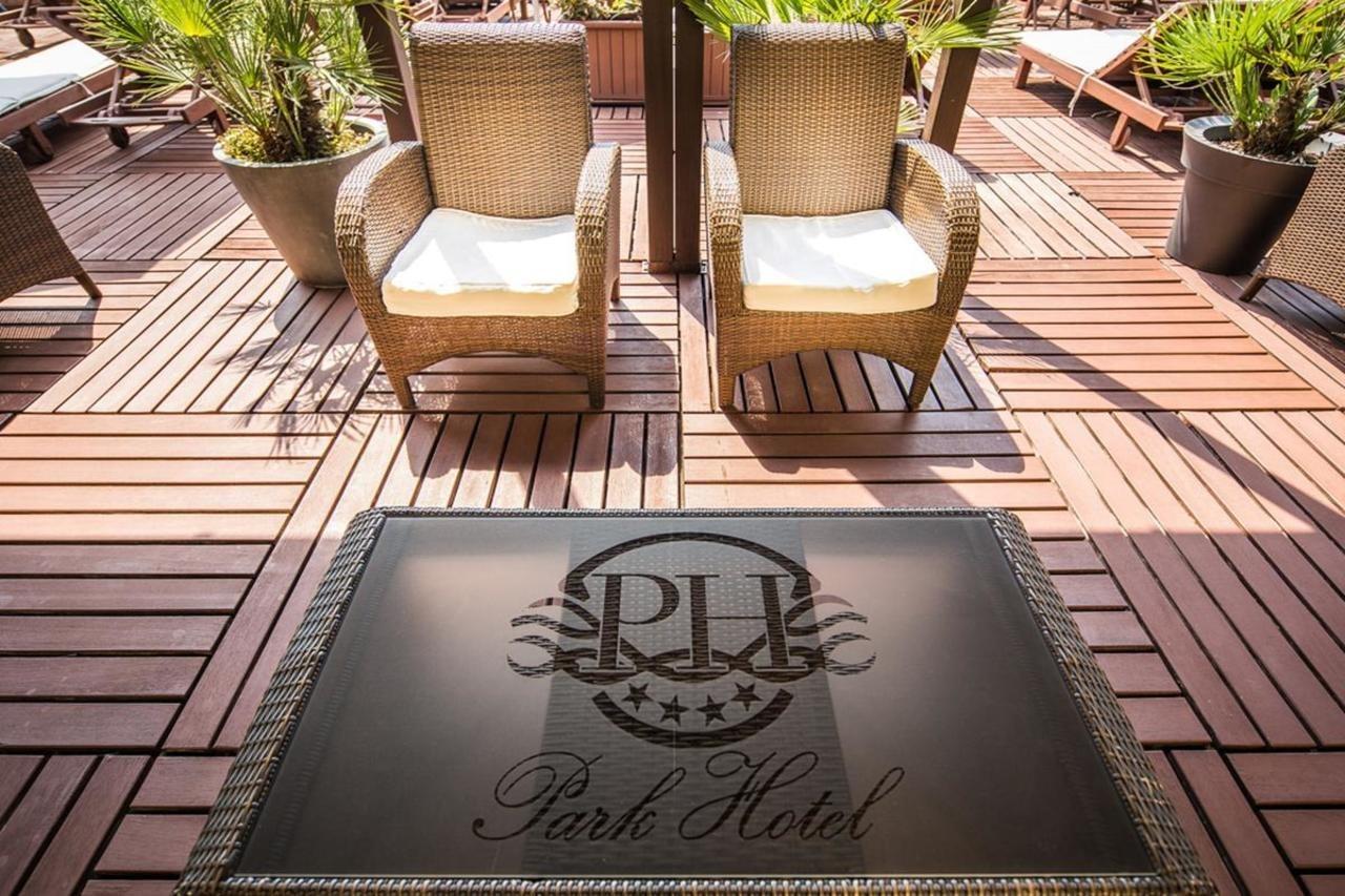 Park Hotel Lignano Sabbiadoro Buitenkant foto
