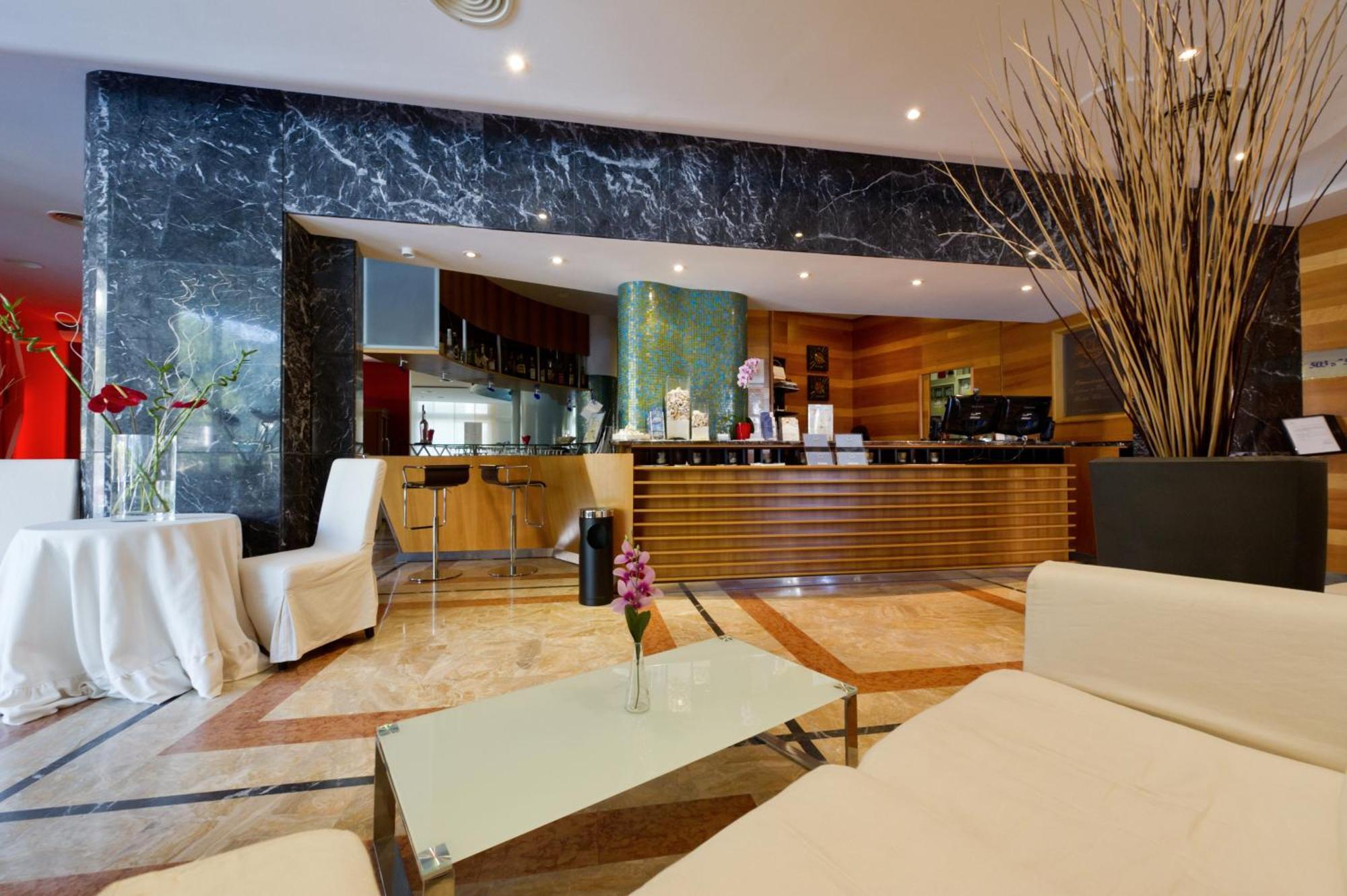 Park Hotel Lignano Sabbiadoro Buitenkant foto